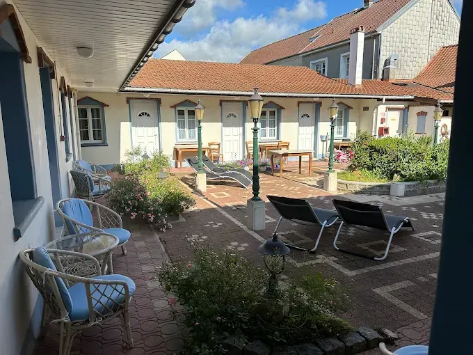 Restaurant avec terrasse à Rang-du-Fliers